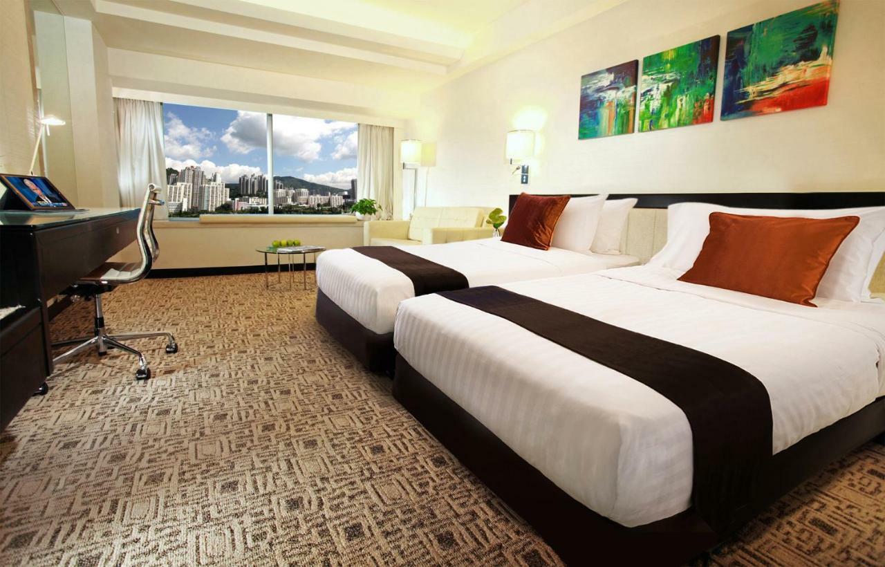 Regal Riverside Hotel Hong Kong Dış mekan fotoğraf